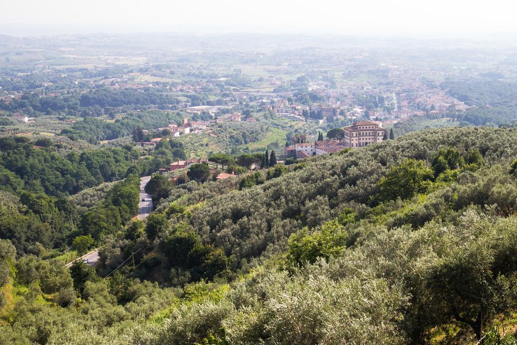 Borgo Dei Gigli Villa Lamporecchio Exterior photo